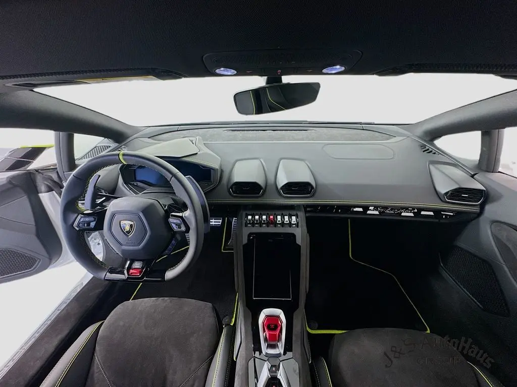2024 Lamborghini Huracan Tecnica Base photo 21