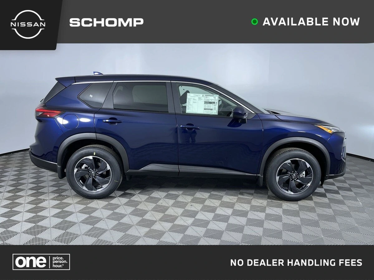 2026 Nissan Rogue SV's photo