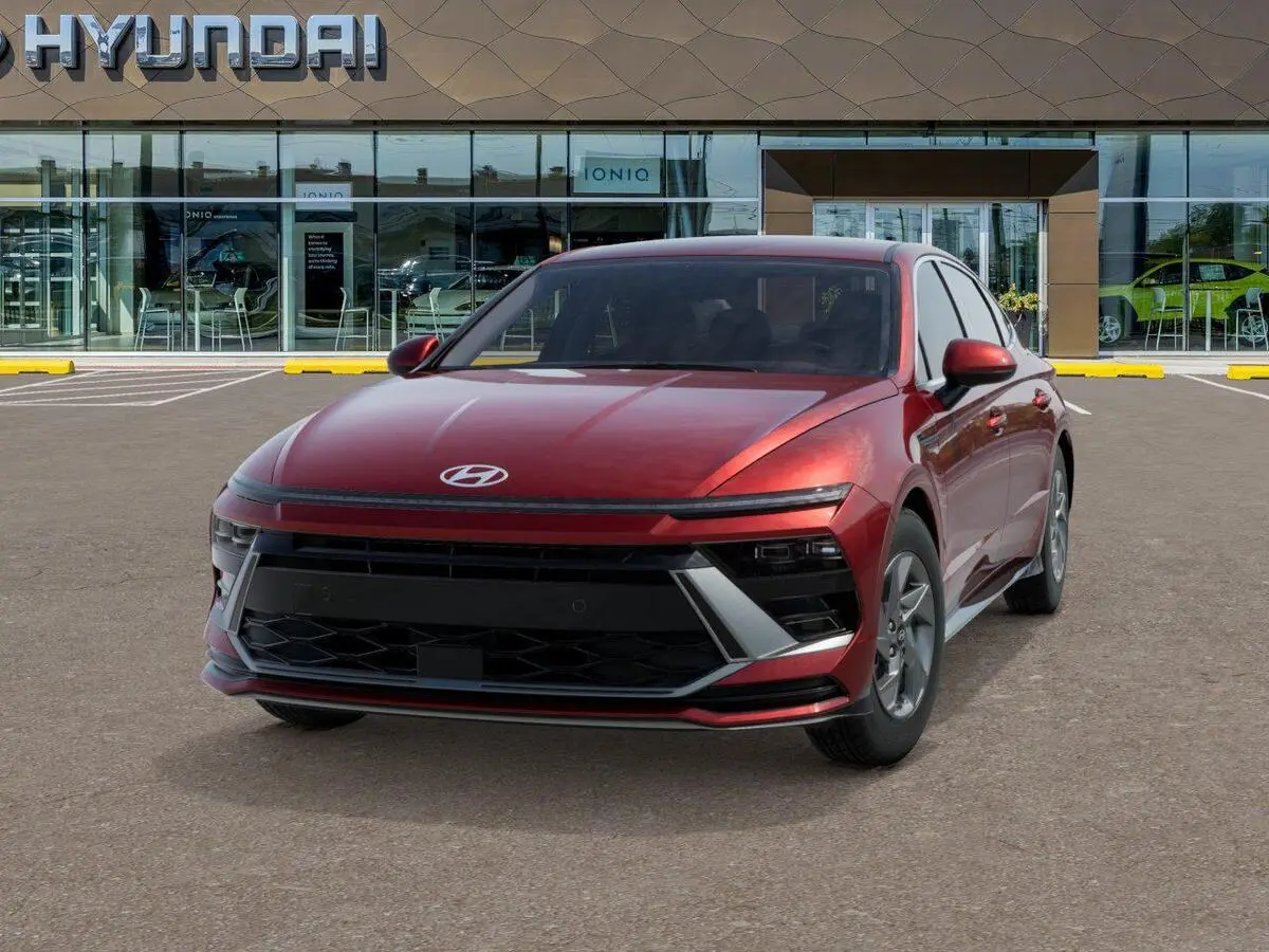 2026 Hyundai Sonata SE photo 4