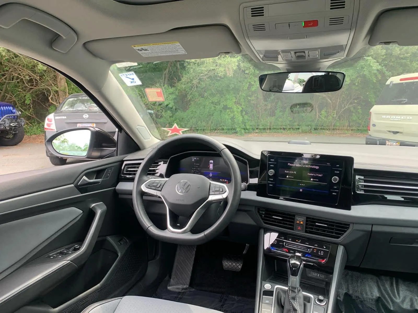 2025 Volkswagen Jetta SE photo 34