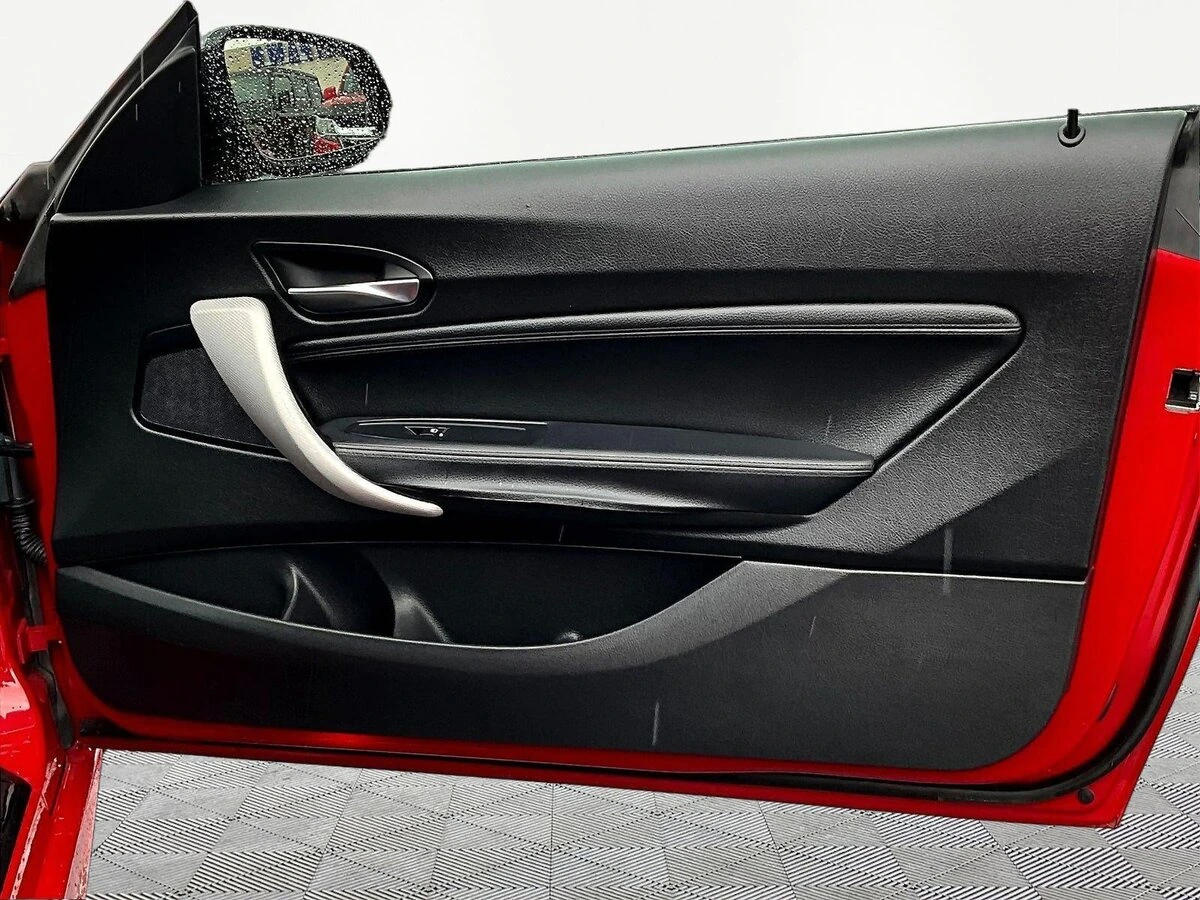 2018 BMW 2 Series M240i - Photo 27