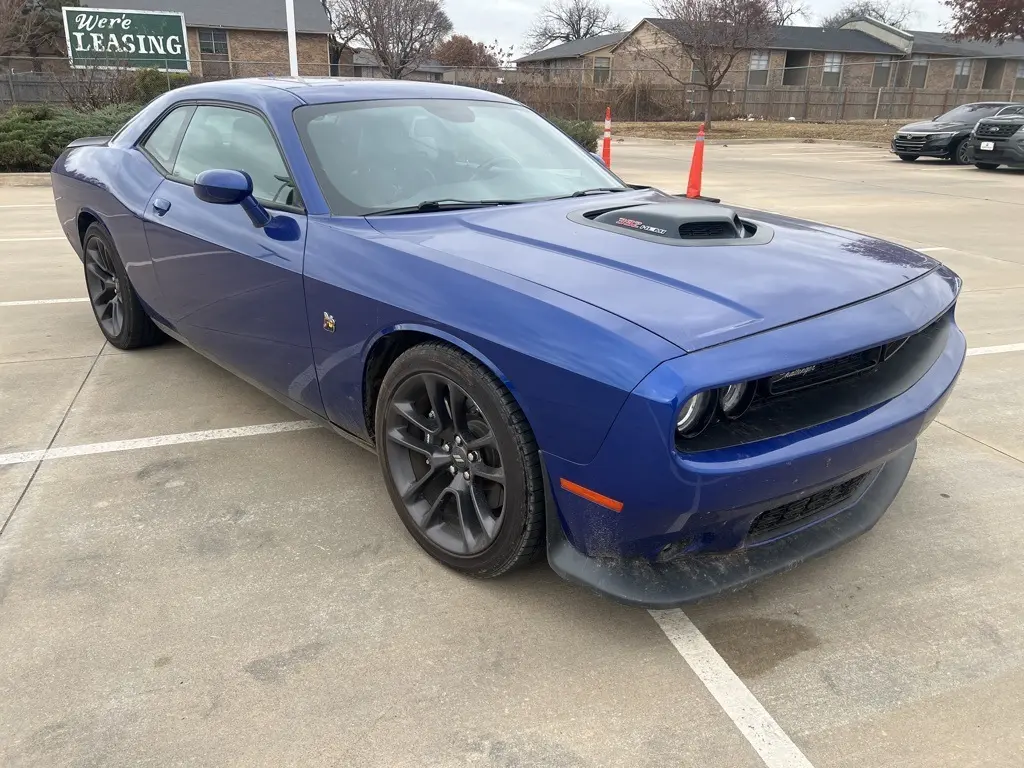 2020 Dodge Challenger R/T's photo