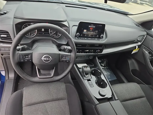 2026 Nissan Rogue SV photo 26