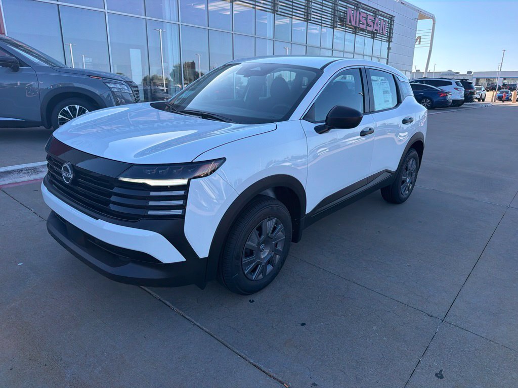 2027 Nissan Kicks S
