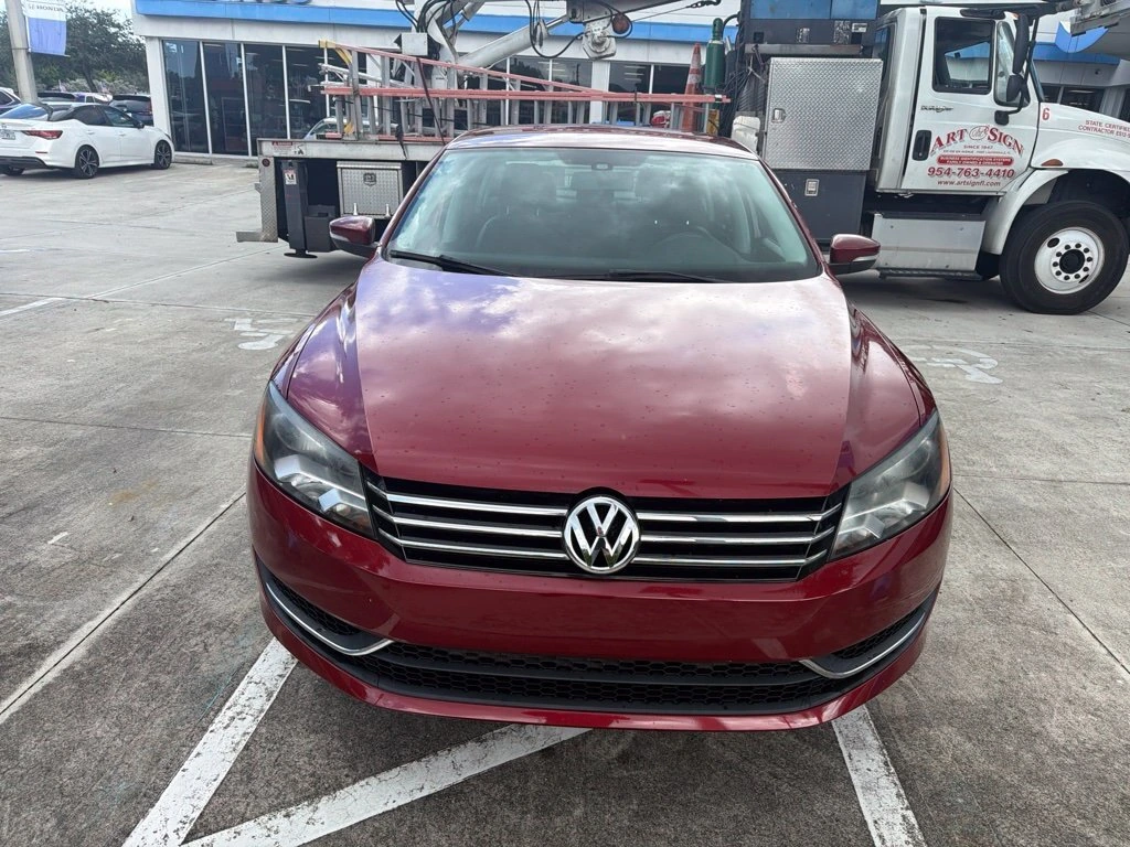Used 2015 Volkswagen Passat S with VIN 1VWAT7A32FC061755 for sale in Fort Lauderdale, FL