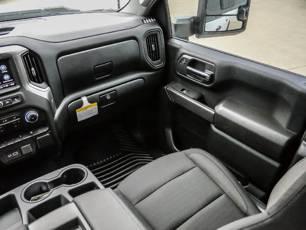 2026 Chevrolet Silverado 2500 HD Custom - Photo 27