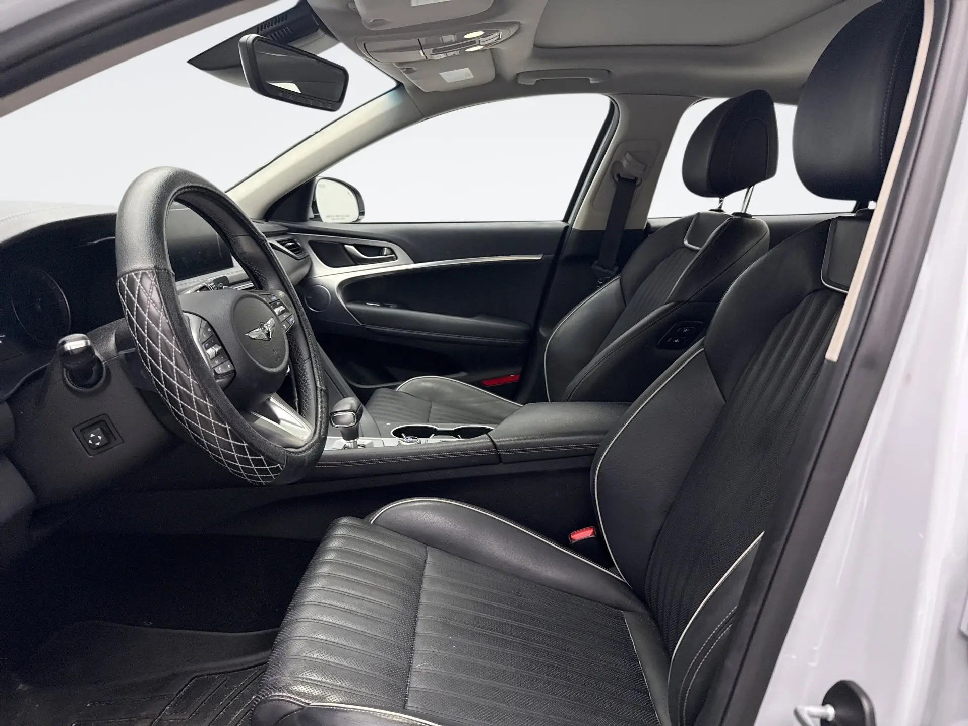2021 Genesis G70 2.0T Elite Prestige 3.3T Sport photo 9