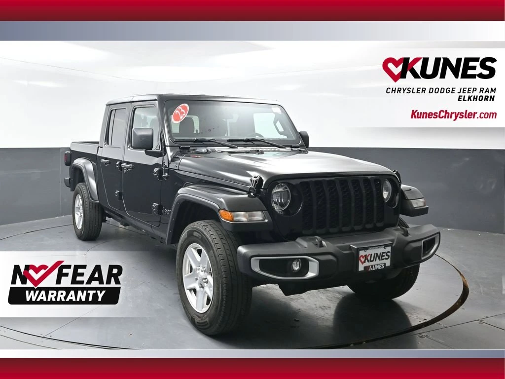 2023 Jeep Gladiator