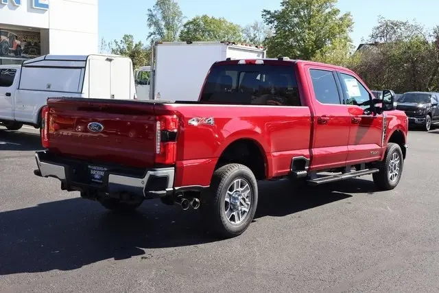 2026 Ford F-350 photo 3