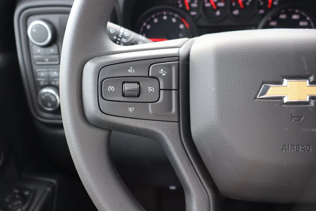 2026 Chevrolet Silverado 2500 HD Custom - Photo 9