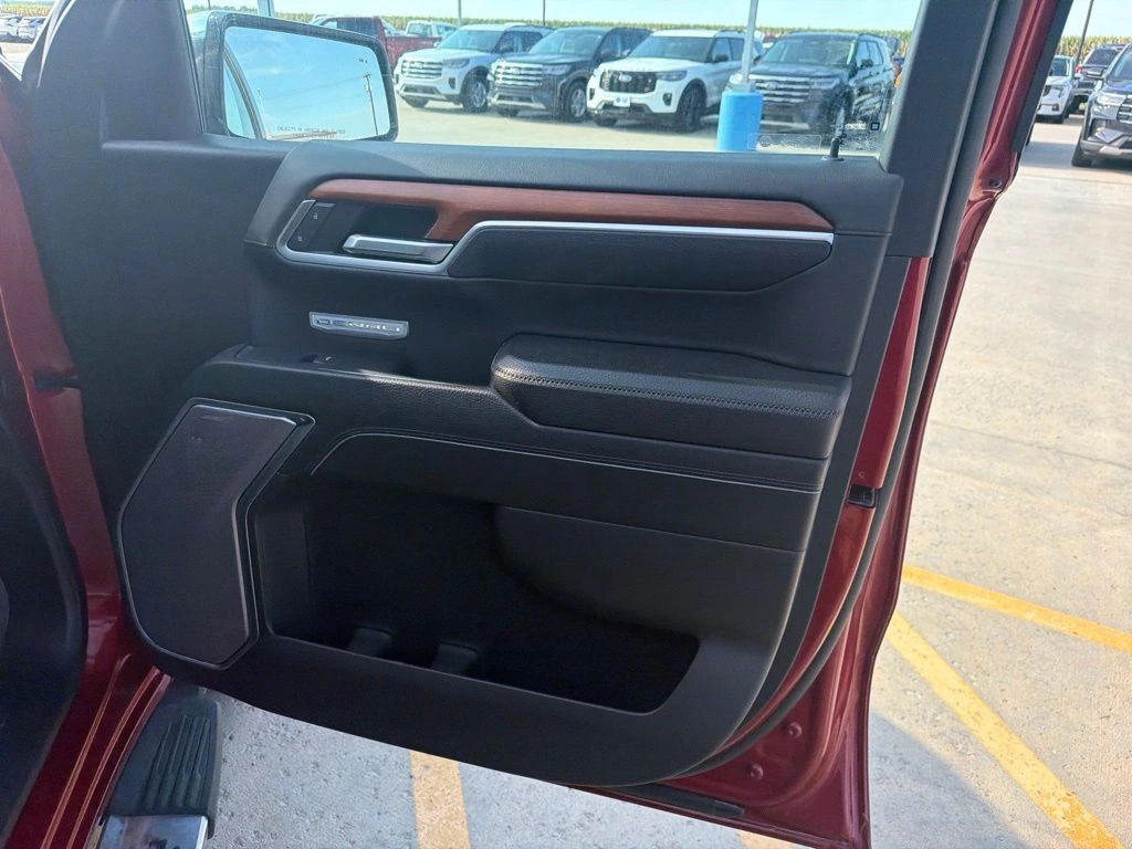 Photo 24