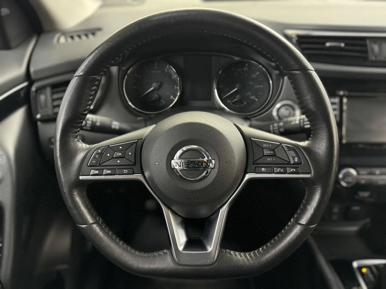 2017 Nissan Rogue Sport SL photo 16