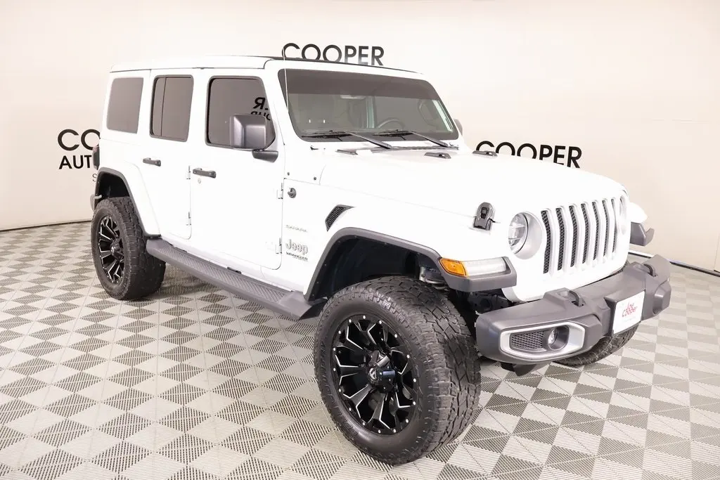2019 Jeep Wrangler Unlimited Sahara's photo