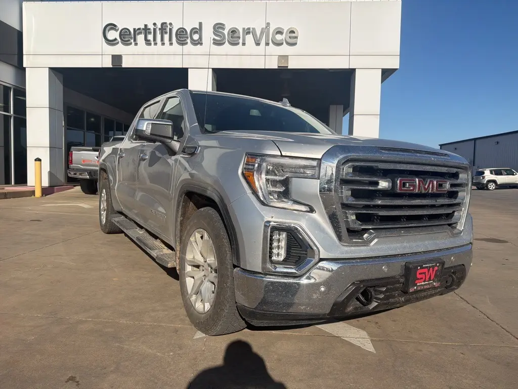 2019 GMC Sierra 1500 SLT's photo