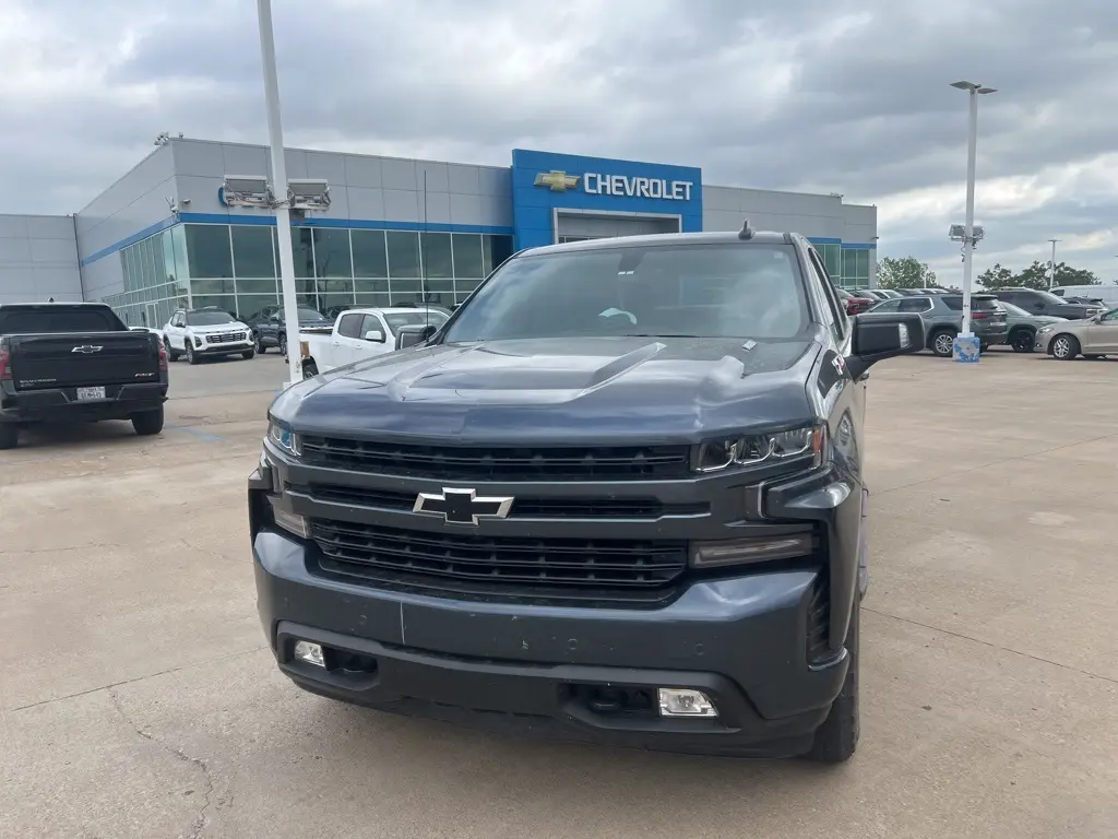 Used 2022 Chevrolet Silverado 1500 Limited RST with VIN 1GCUYEET0NZ196020 for sale in Tulsa, OK