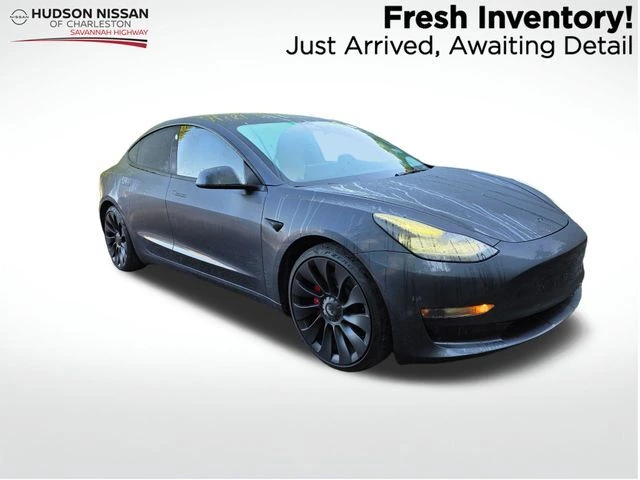 2022 Tesla Model 3 Performance Dual Motor All-Wheel Drive's photo