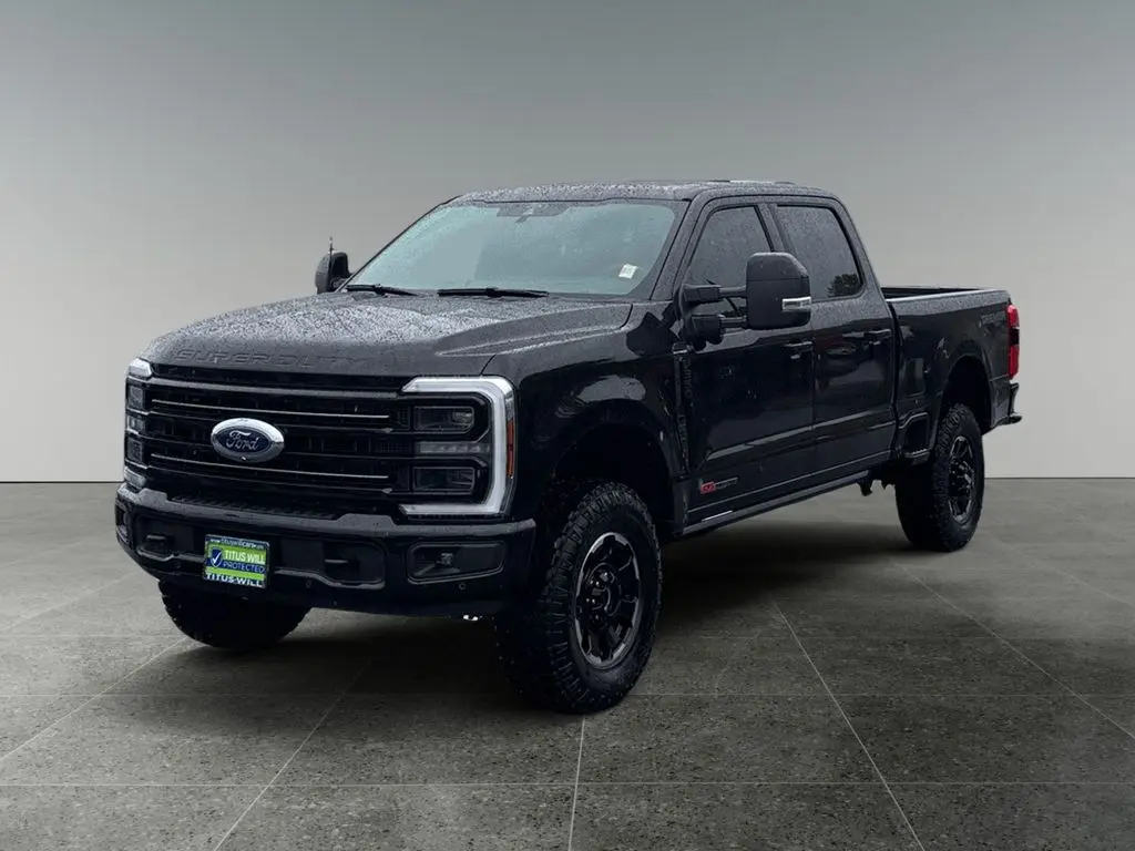 2025 Ford F-350 Platinum photo 3