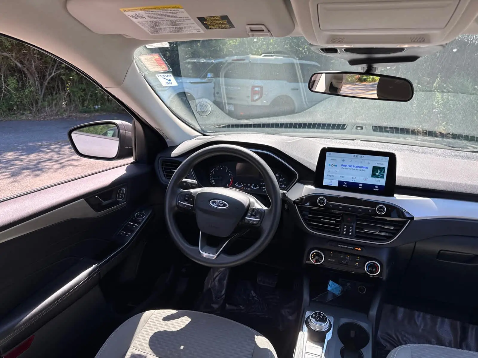 2022 Ford Escape SE photo 32