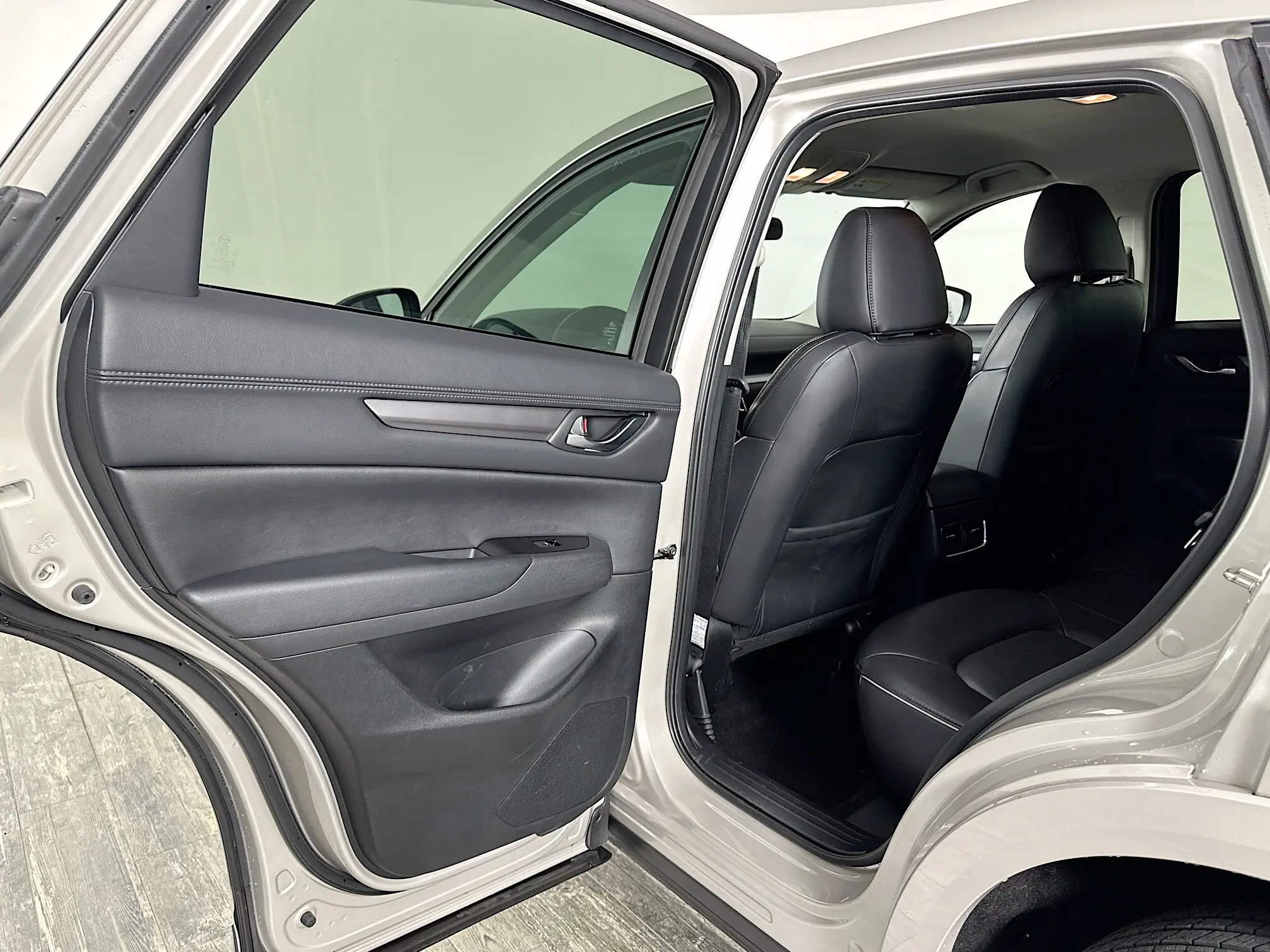 2024 Mazda CX-5 2.5 Select photo 9