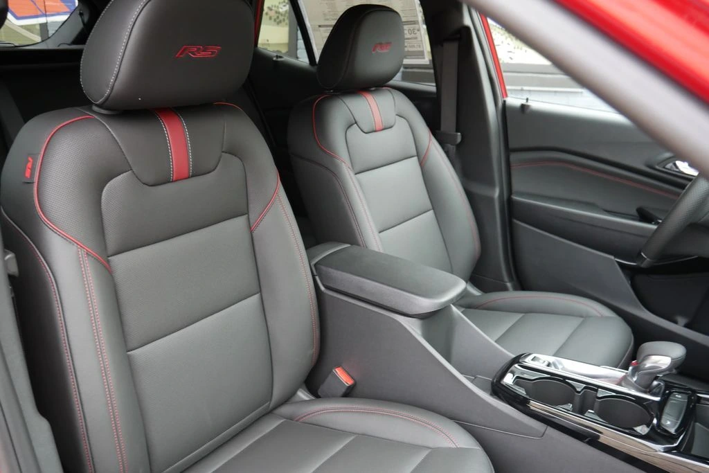 2026 Chevrolet Trax RS - Photo 11