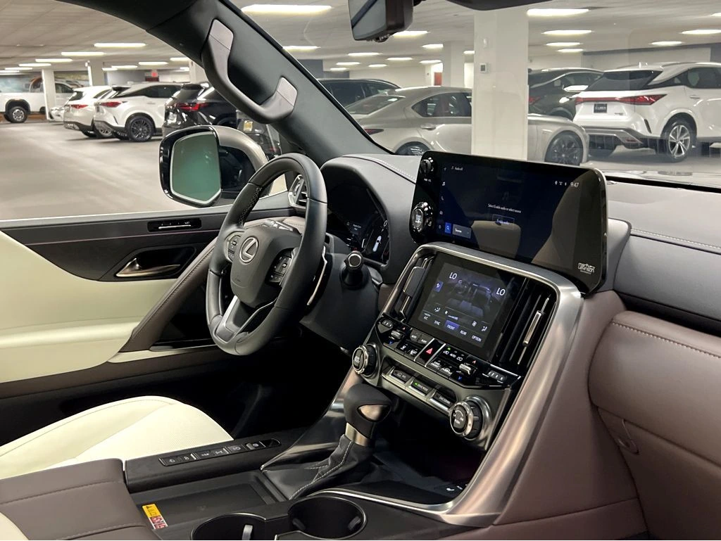 2026 Lexus LX 600 Luxury - Photo 32