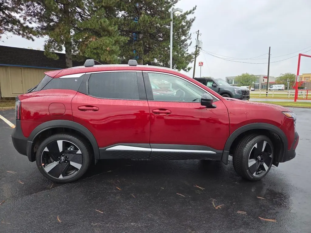 2026 Nissan Kicks SR photo 20