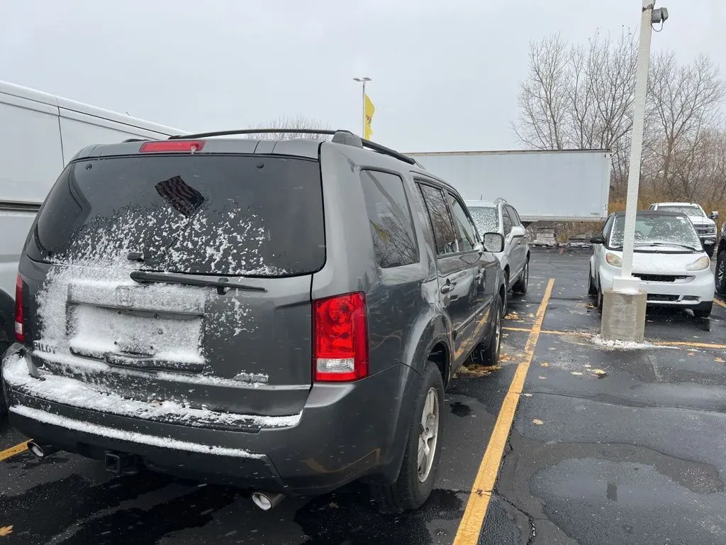 2011 Honda Pilot EX-L photo 4