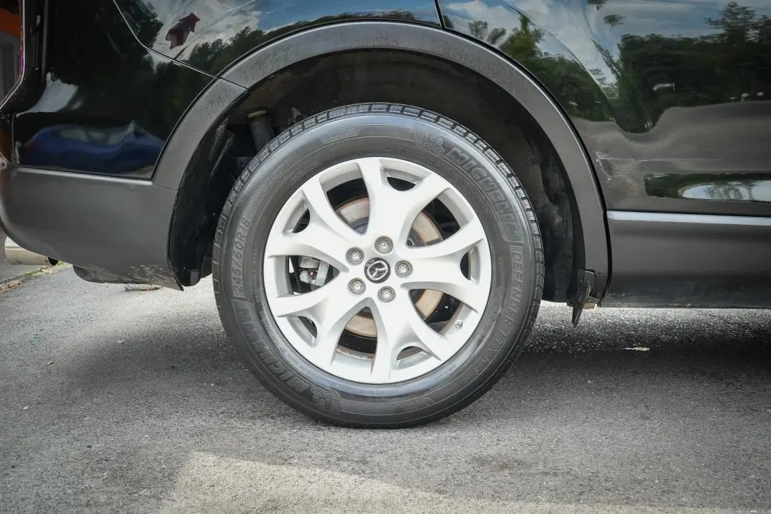 2013 Mazda CX-9 Sport photo 16