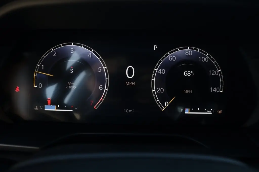 2025 Jeep Grand Cherokee Limited photo 4