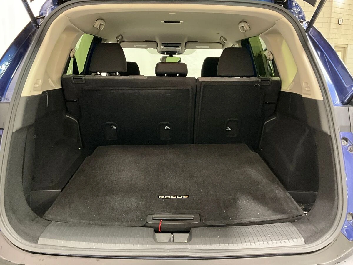 2023 Nissan Rogue SV - Photo 25