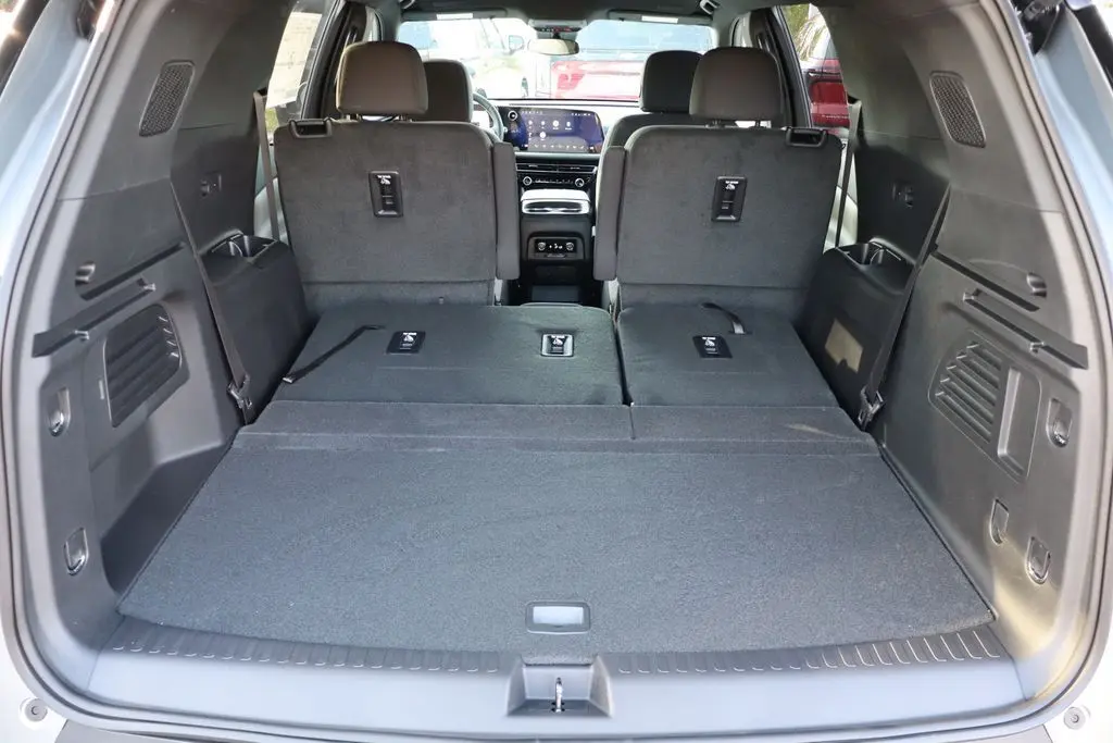 2026 Chevrolet Traverse 1LT photo 31