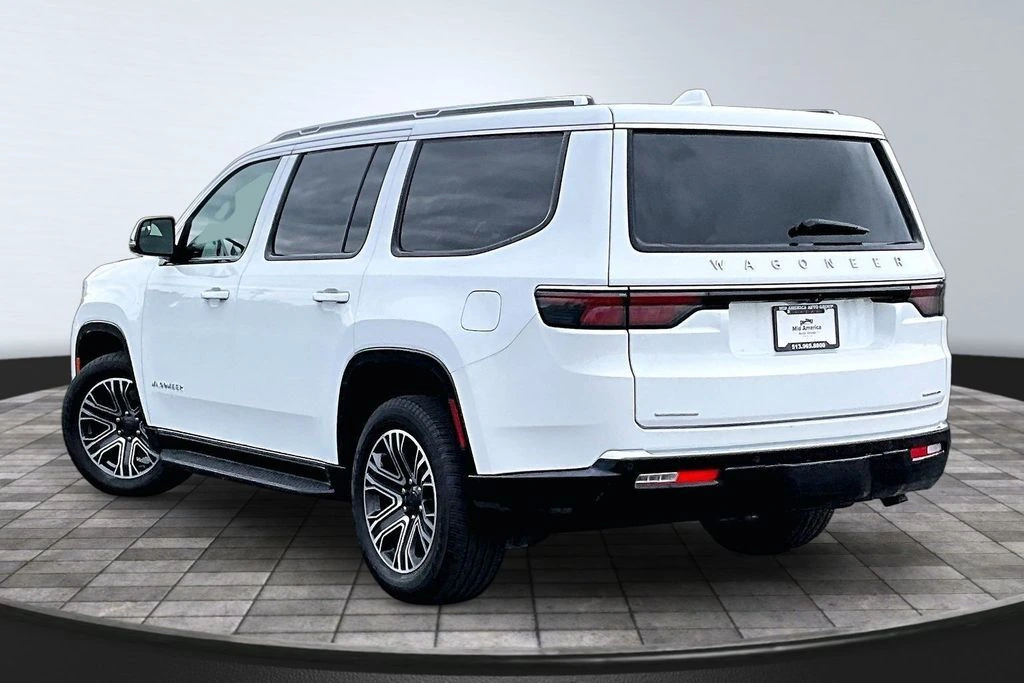 2023 Jeep Wagoneer Series II - Photo 13