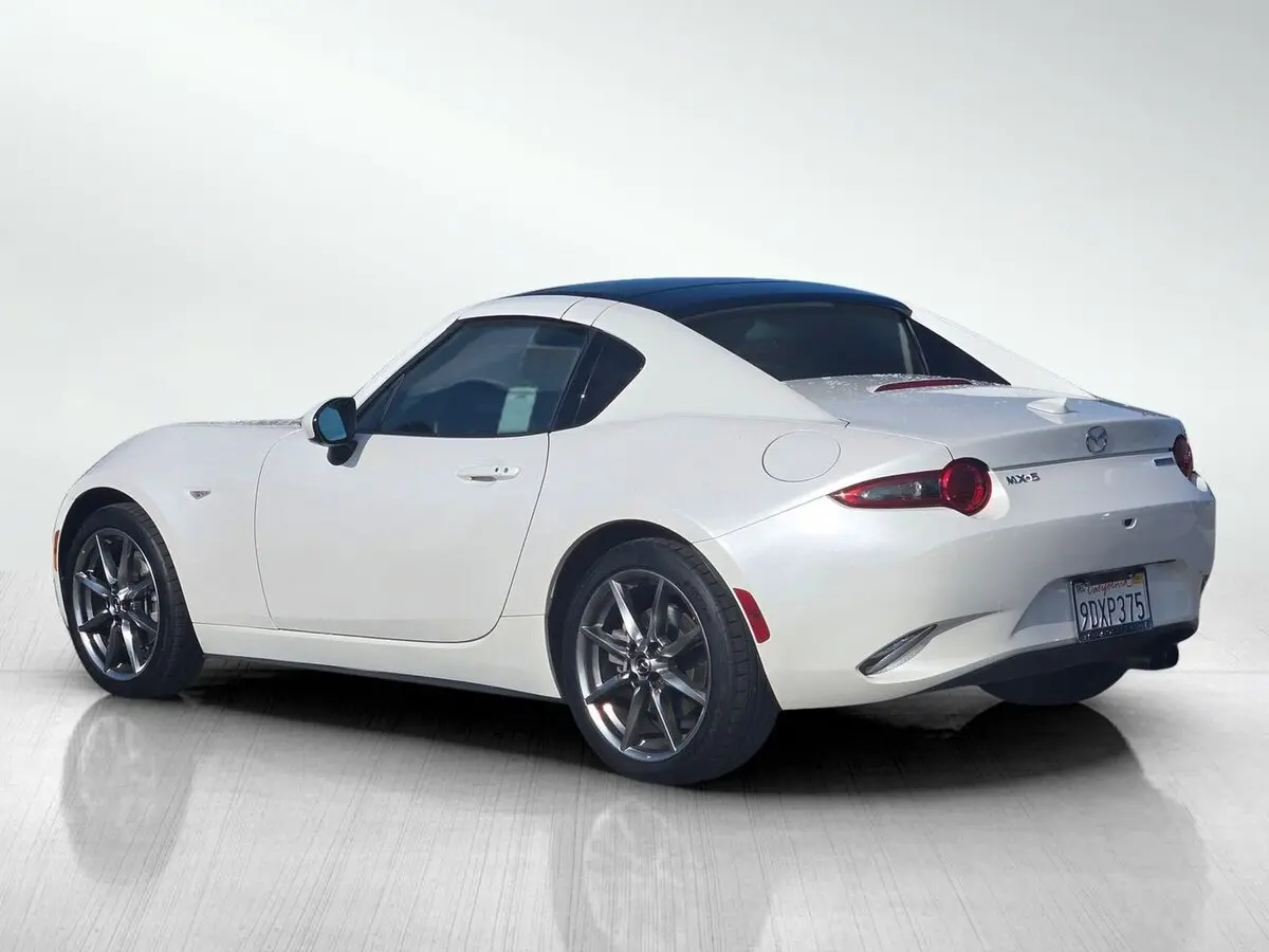 2022 Mazda MX-5 Miata Miata RF Grand Touring photo 4