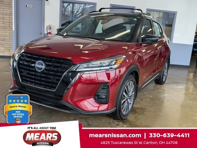 2023 Nissan Kicks SR