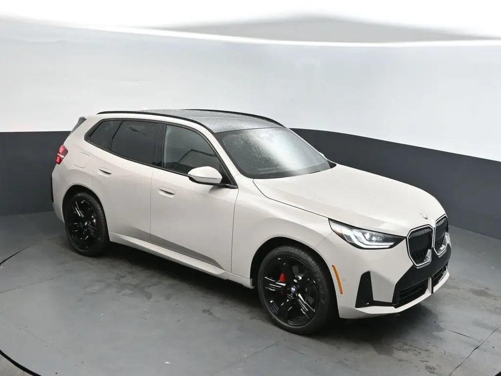 2026 BMW X3 30's photo