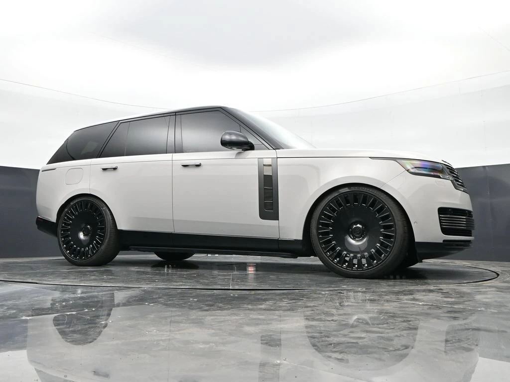 2025 Land Rover Range Rover SV - Photo 44