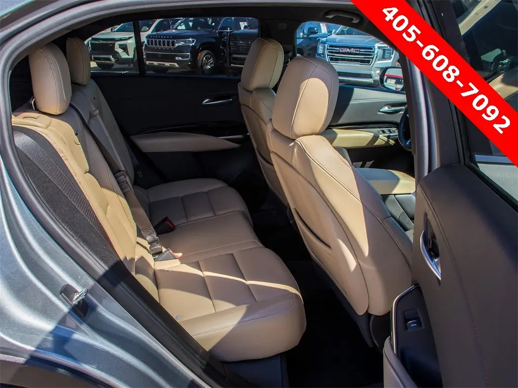 2024 Cadillac XT4 Luxury photo 16