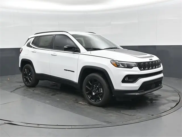 2026 Jeep Compass Altitude's photo