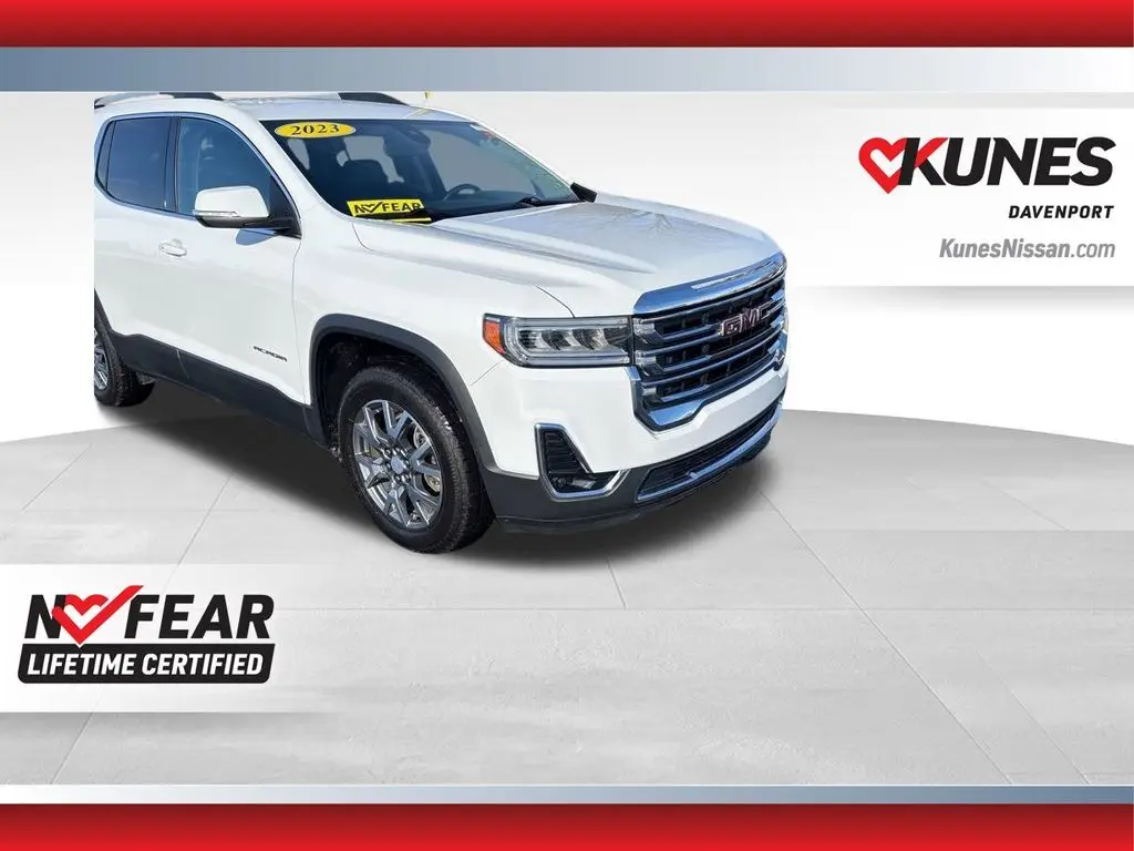 2023 GMC Acadia SLT's photo