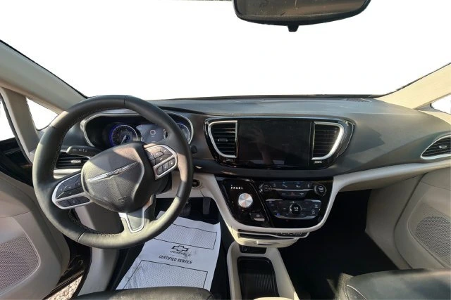 2024 Chrysler Pacifica Touring L - Photo 22