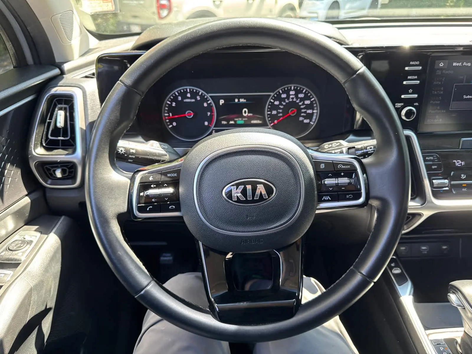 2021 Kia Sorento S photo 14