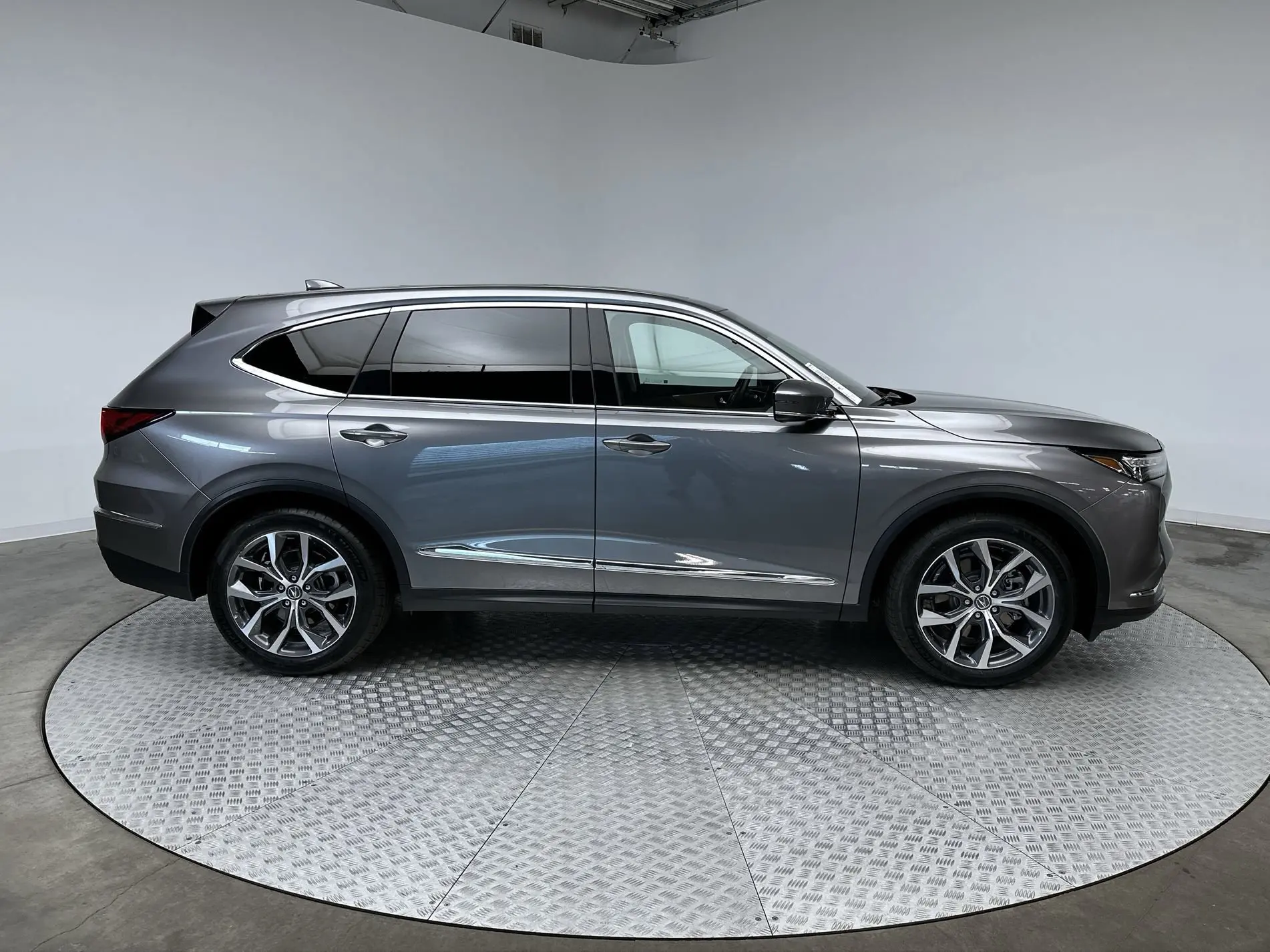 2023 Acura MDX SH-AWD Technology photo 10