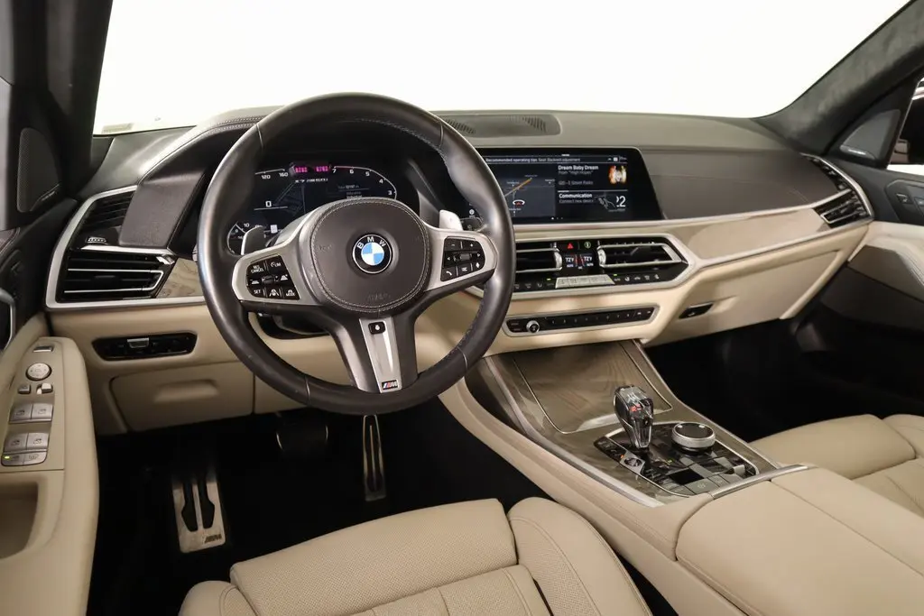 2021 Bmw X7 M50i photo 2