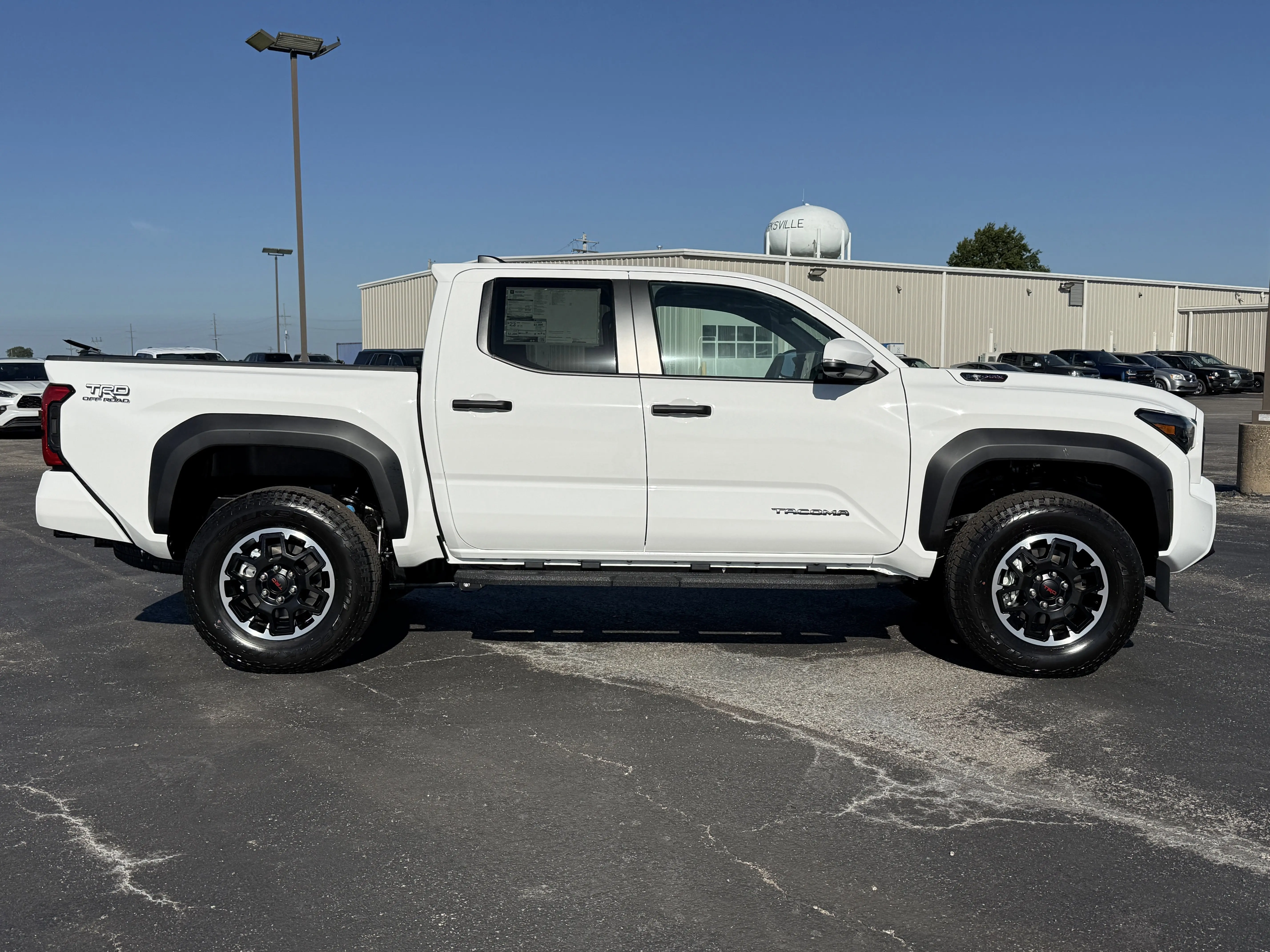 2025 Toyota Tacoma TRD Double Cab photo 2
