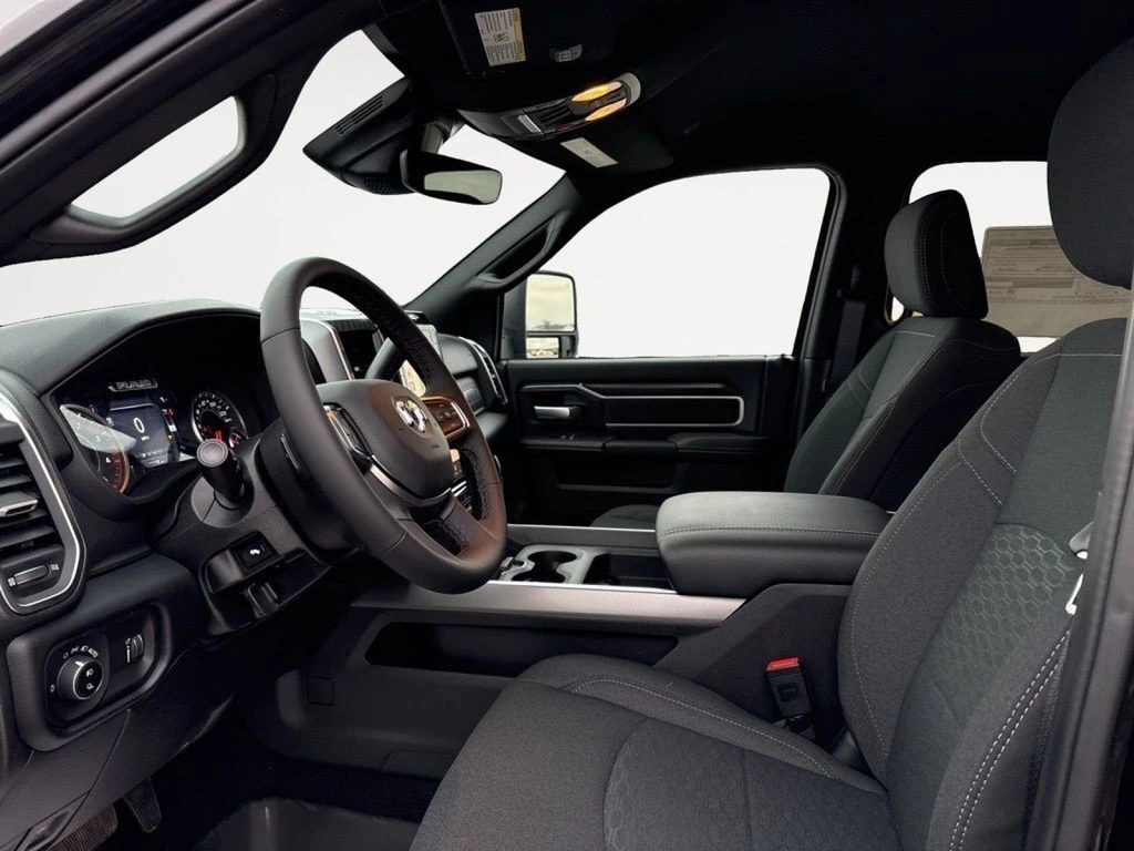 2026 RAM 2500 Big Horn - Photo 34