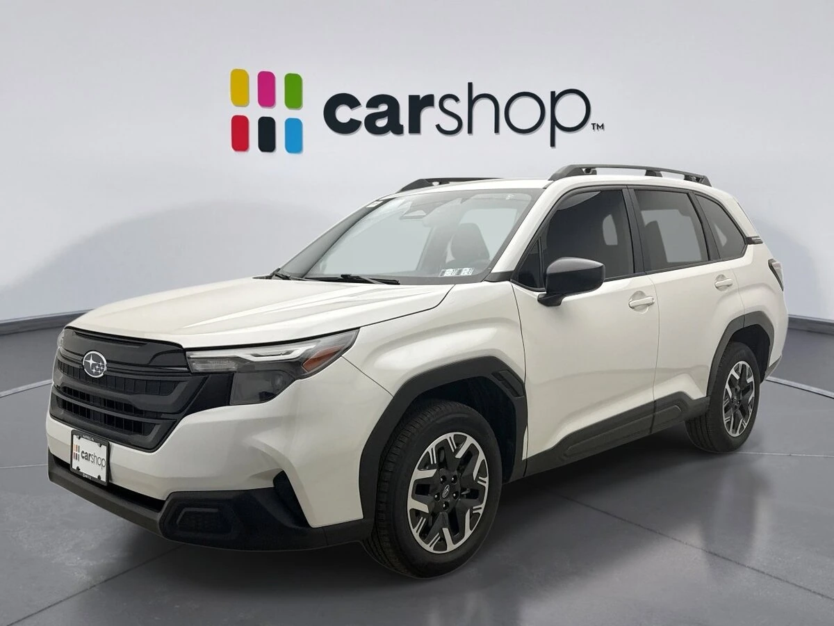 2025 Subaru Forester Base
