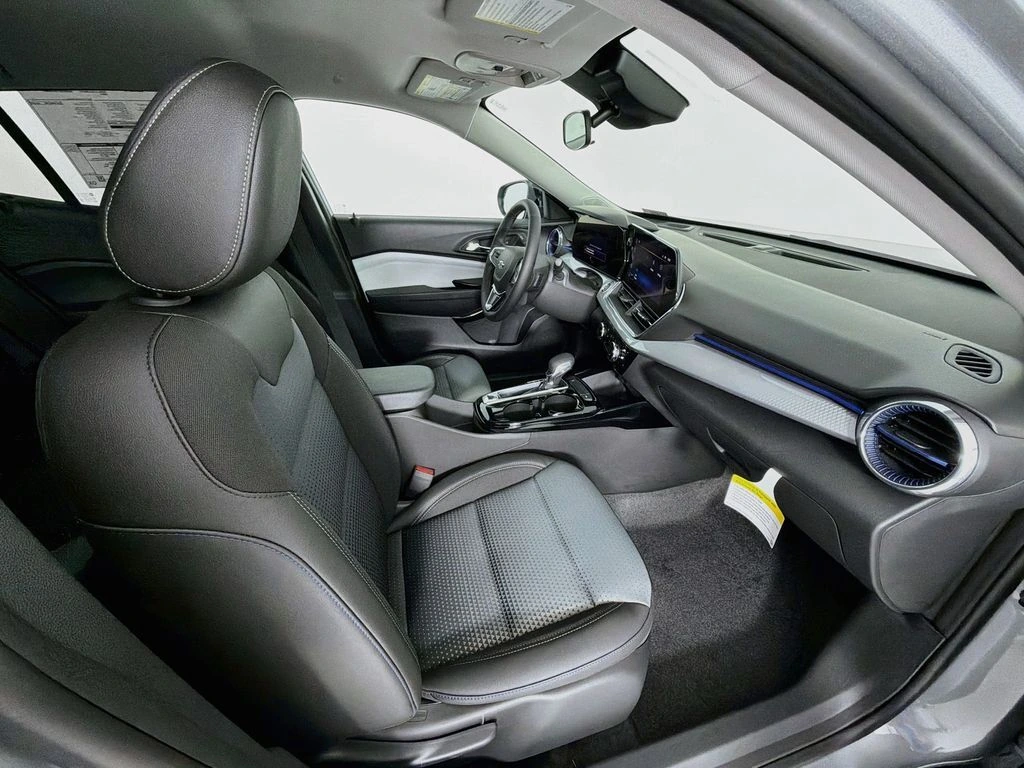 2026 Chevrolet Trax LT - Photo 26