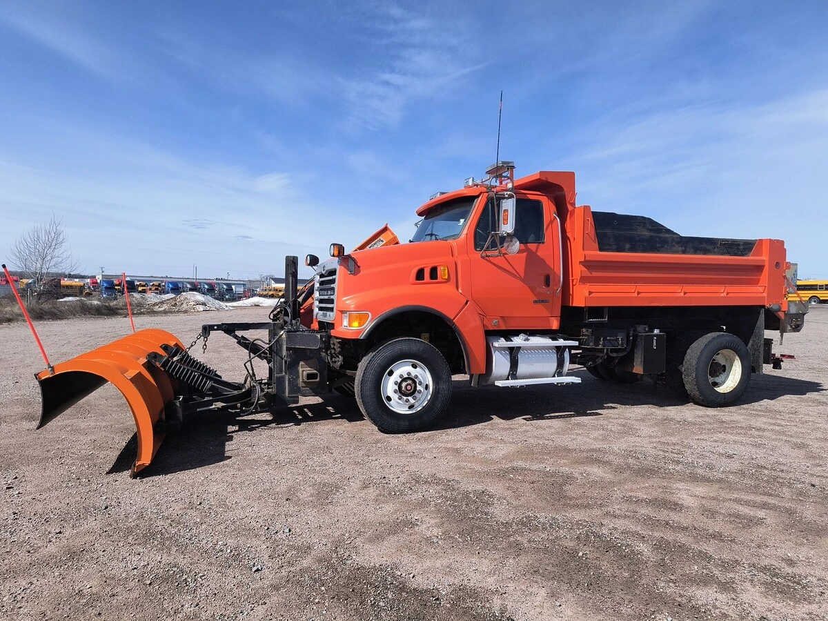 2007 Sterling L-Line