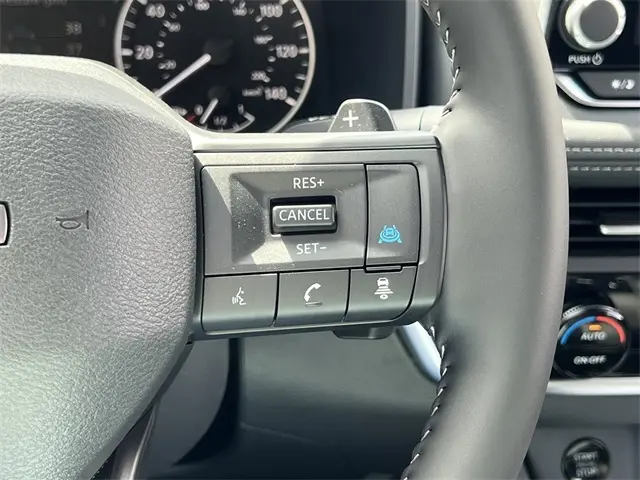 2026 Nissan Rogue SV photo 14