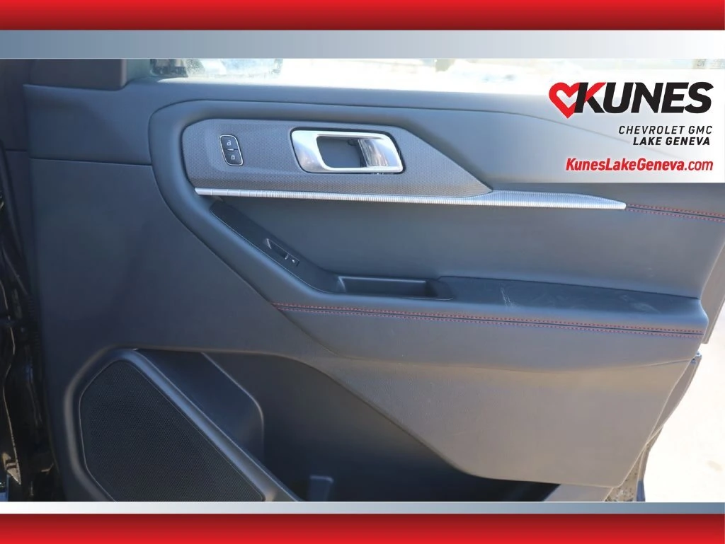 2025 Ford Explorer ST-LINE - Photo 14